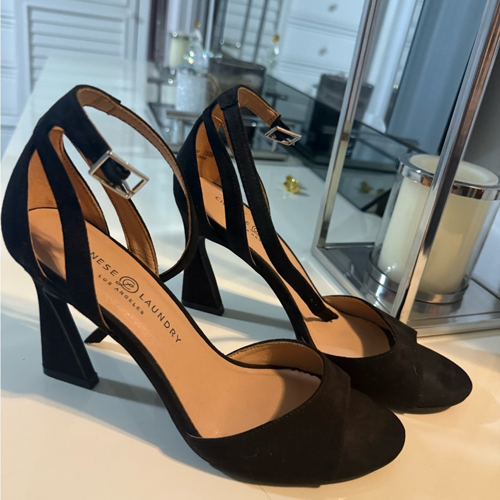 Chinese Laundry Elegant Black Heels